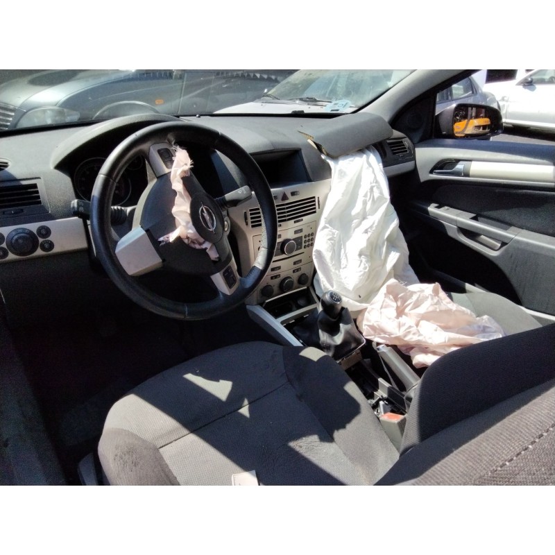 OPEL ASTRA H GTC (A04) - imagen 4
