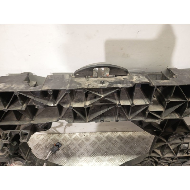 PANEL FRONTAL 752100007R  - imagen 3