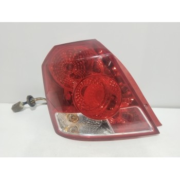 PILOTO TRASERO IZQUIERDO 300266L 