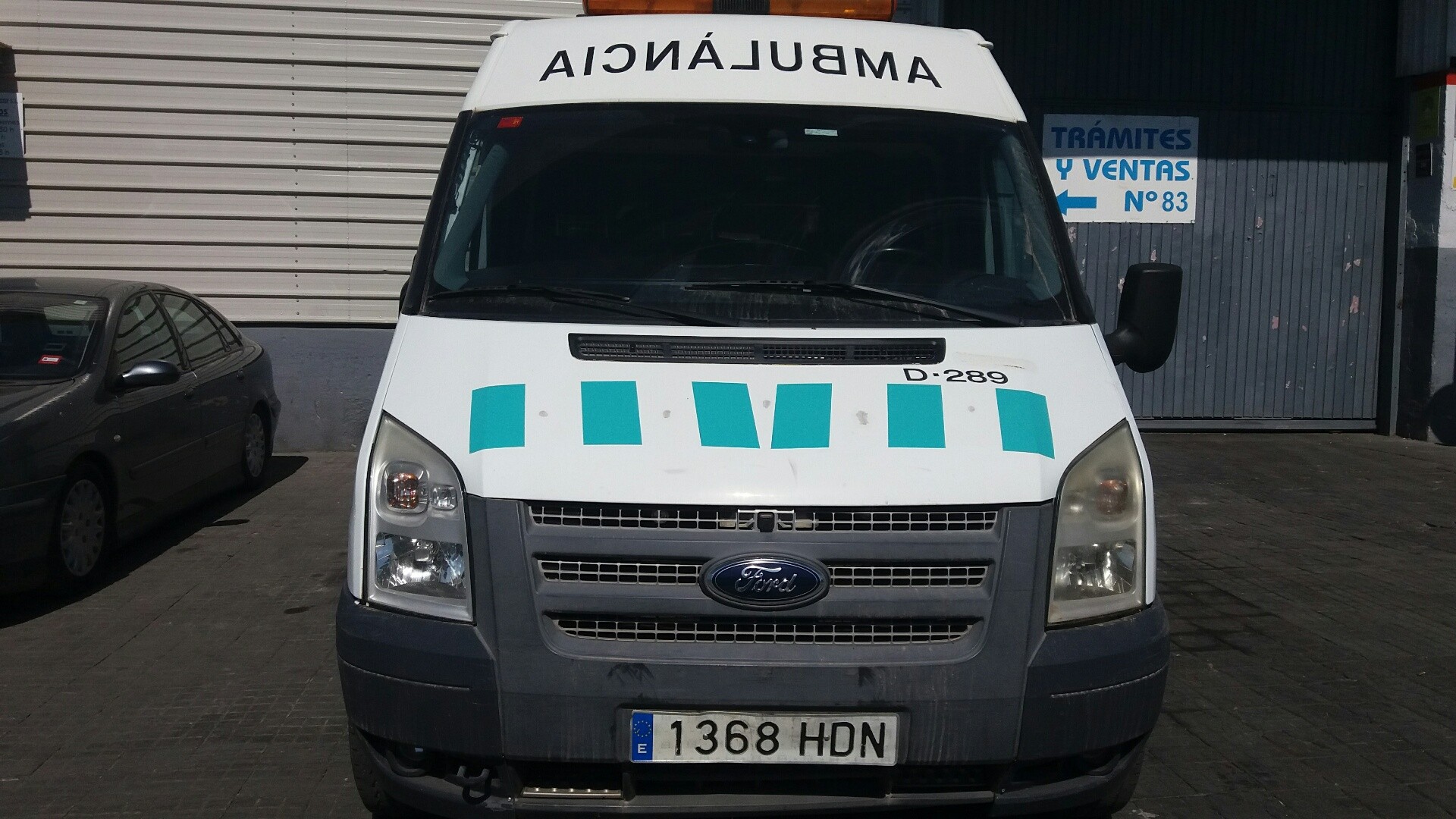 Foto 3 di 9